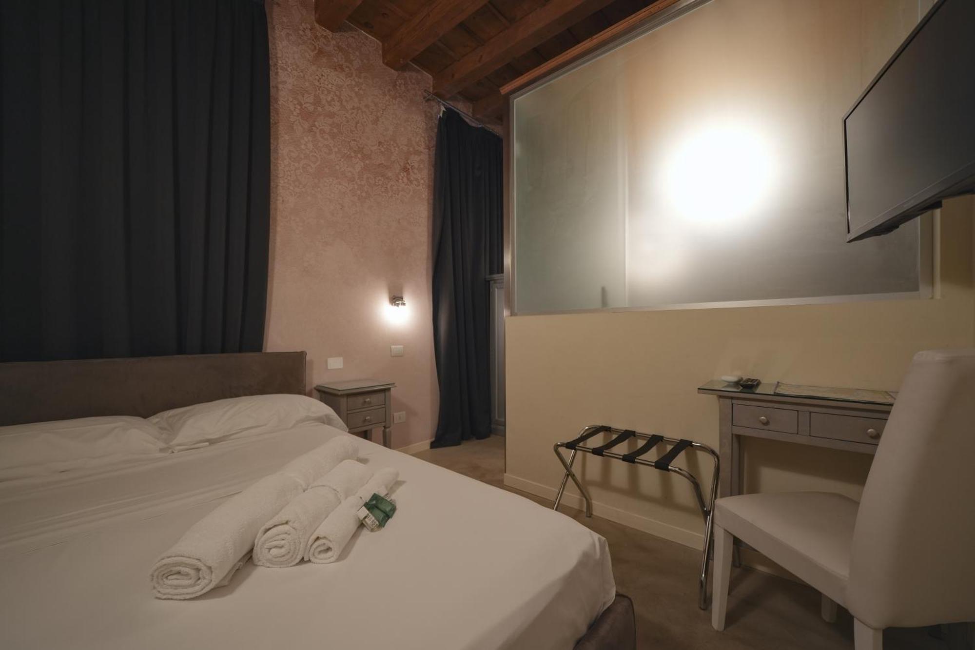 Palazzo Di Giulietta - Juliet'S Palace 维罗纳 外观 照片