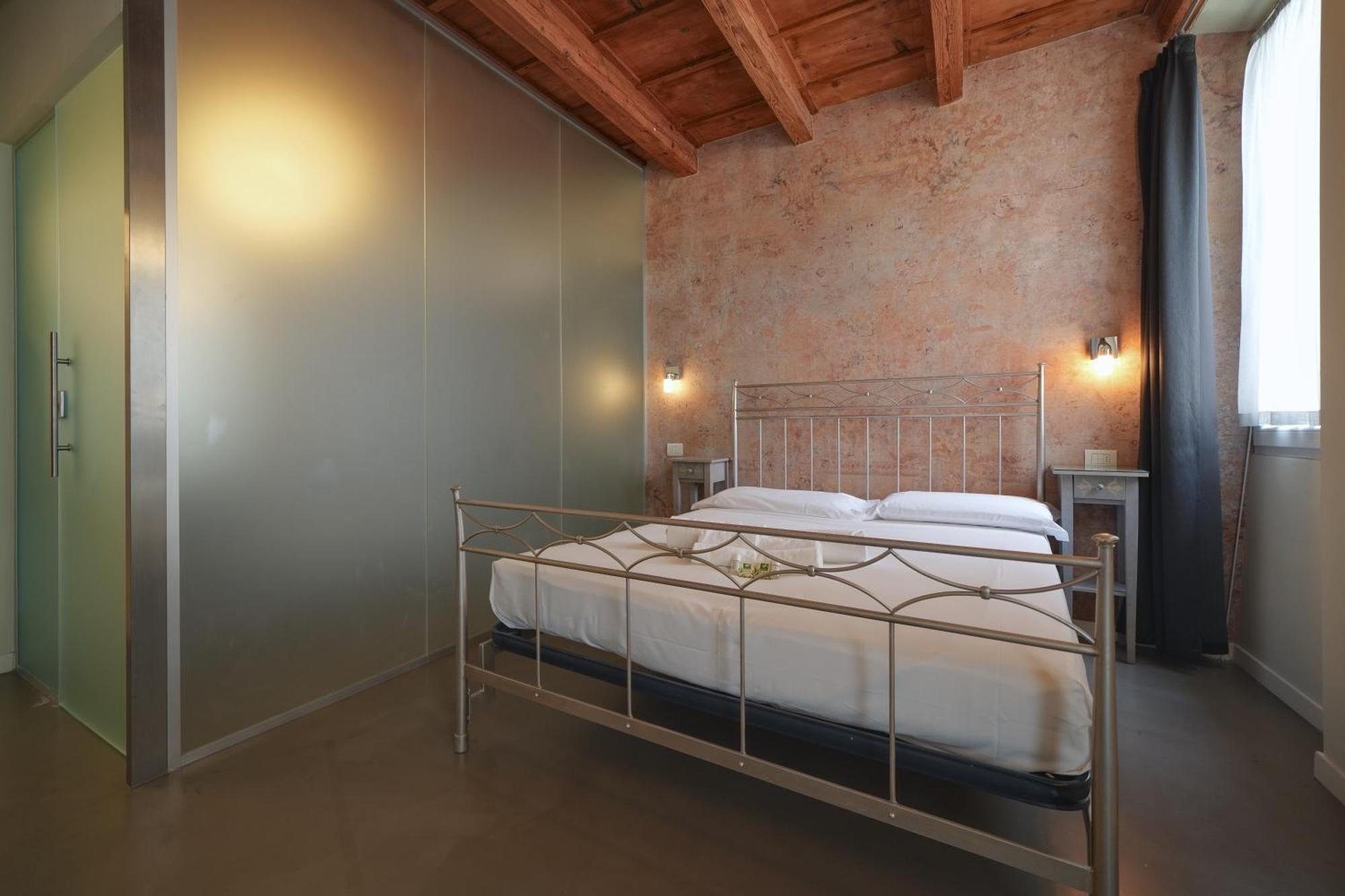 Palazzo Di Giulietta - Juliet'S Palace 维罗纳 外观 照片