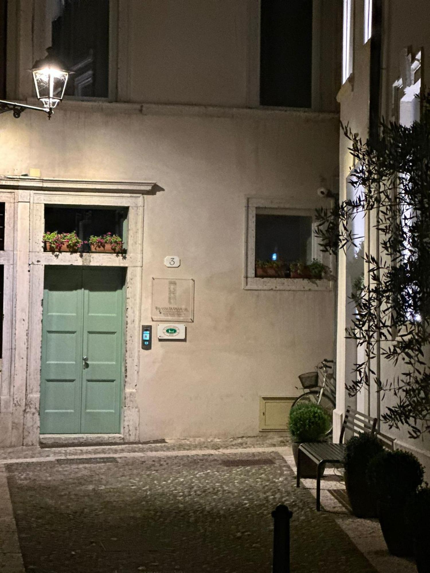 Palazzo Di Giulietta - Juliet'S Palace 维罗纳 外观 照片